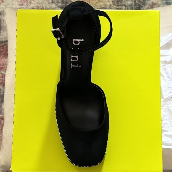 Gianni Bini Otten black suede ankle strap chunky heels square toe shoes Sz 10 - Picture 5 of 9